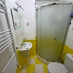 Castle 2 Bedroom * פמפורובו