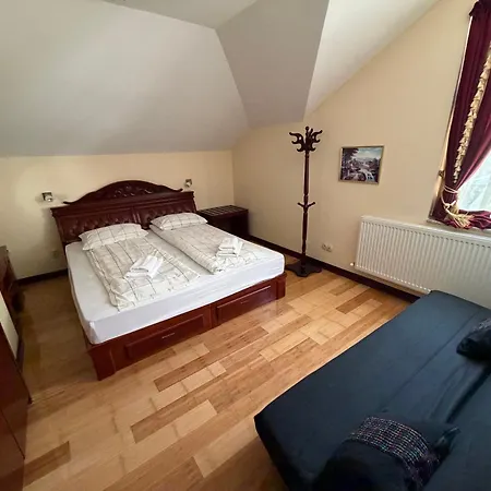 Castle 2 Bedroom Lejlighed